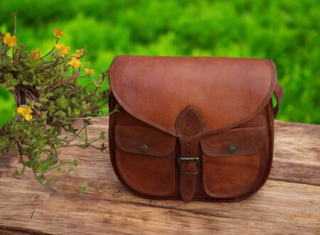 cross body saddle bag