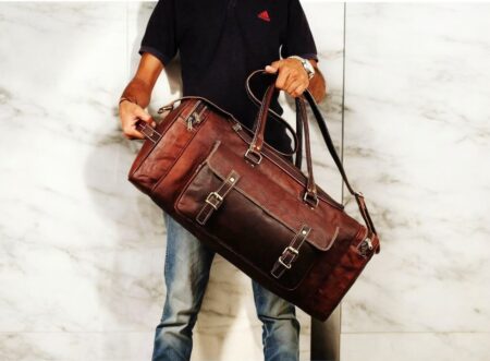 Premium Duffel Bag for Traveling & Weekends - Image 3